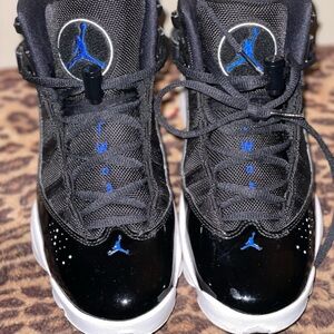 Jordan 6 Rings Space Jam Sneakers with box.